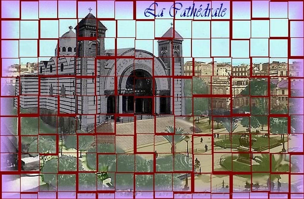 La cathedrale et la statue de Jeanne d'Arc.jpg